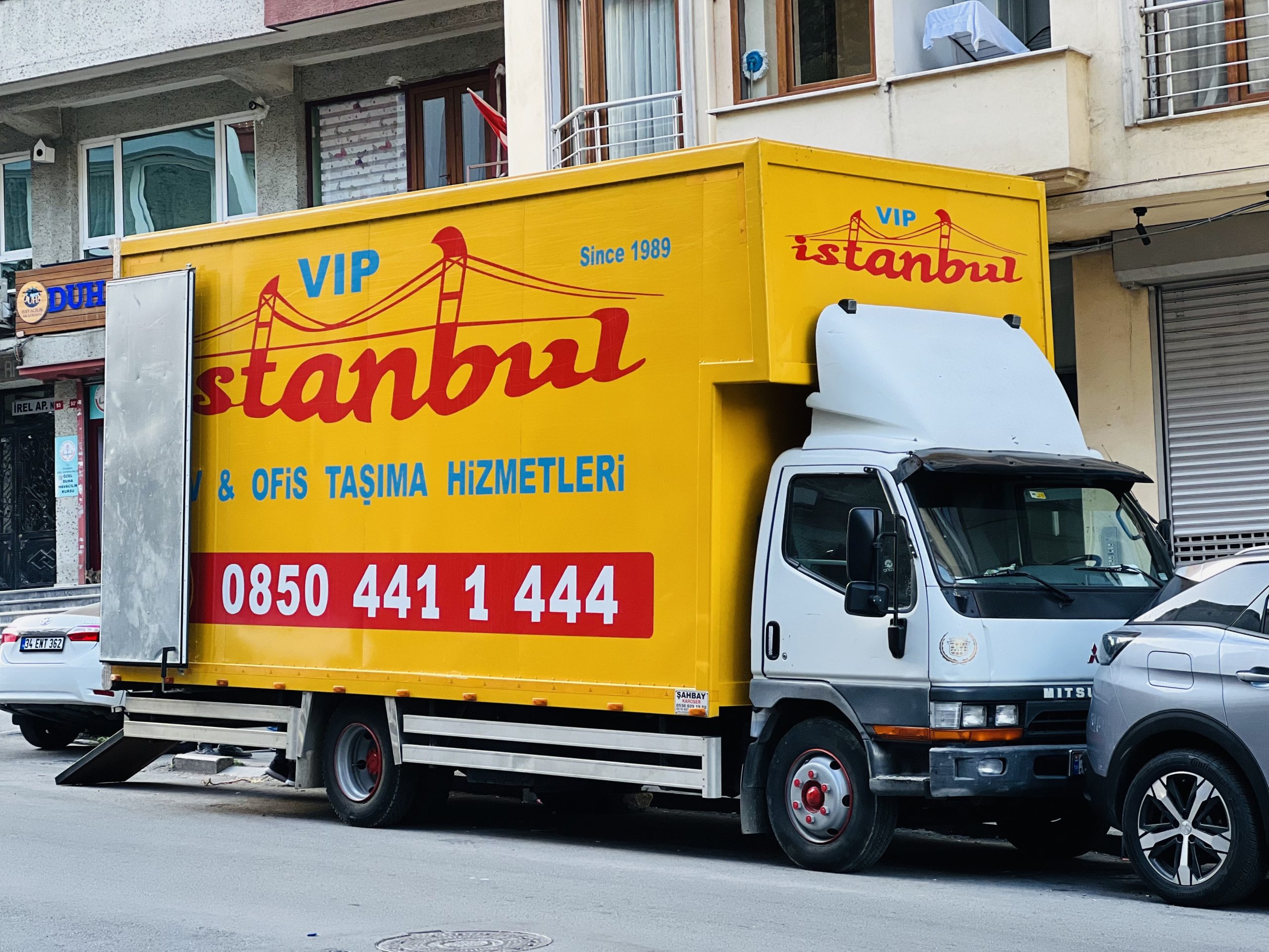VİP İSTANBUL EVDEN EVE NAKLİYAT